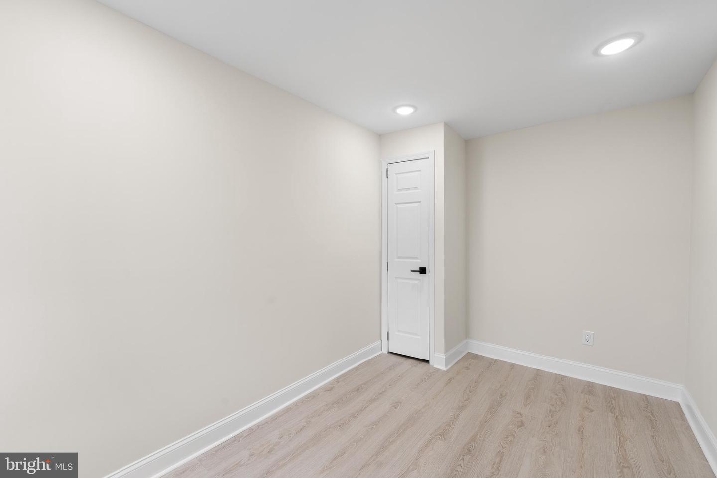 1526 S Opal St Property Photo 16