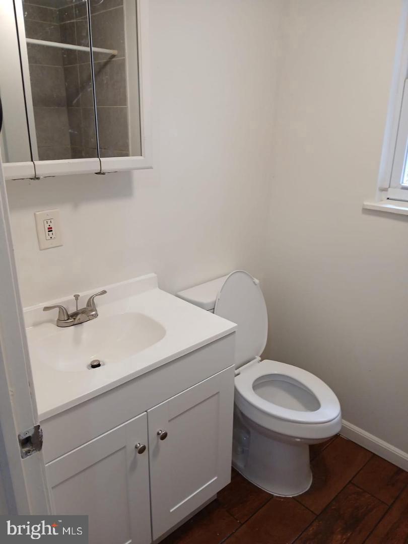 6043 Vine St Property Photo 14
