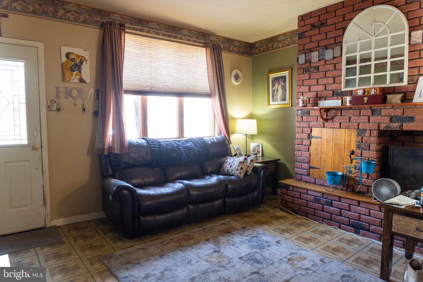 2986 Chatham St Property Photo 4
