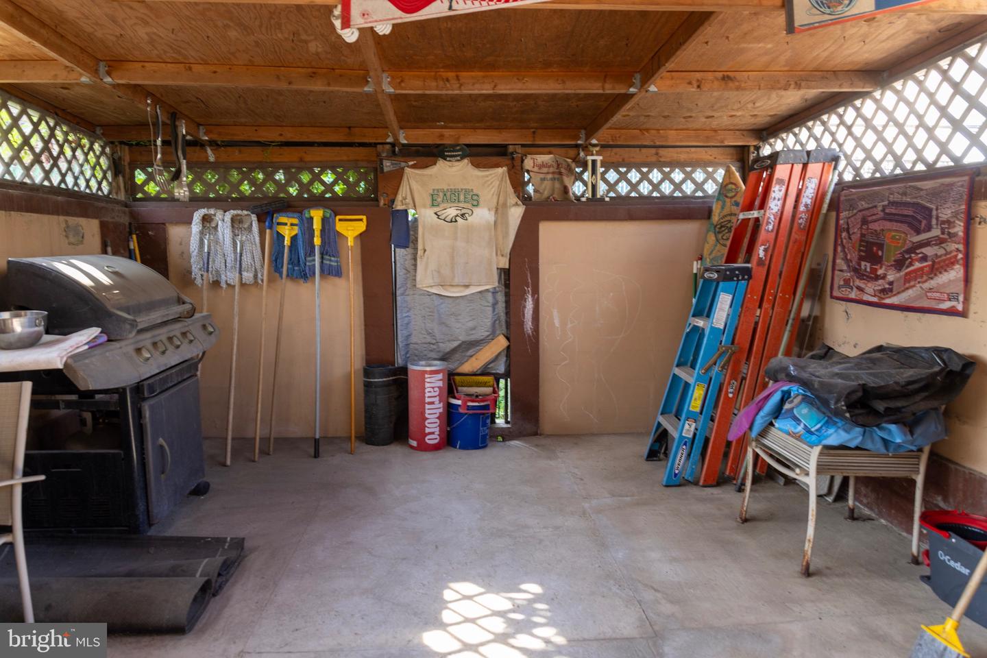 2986 Chatham St Property Photo 14