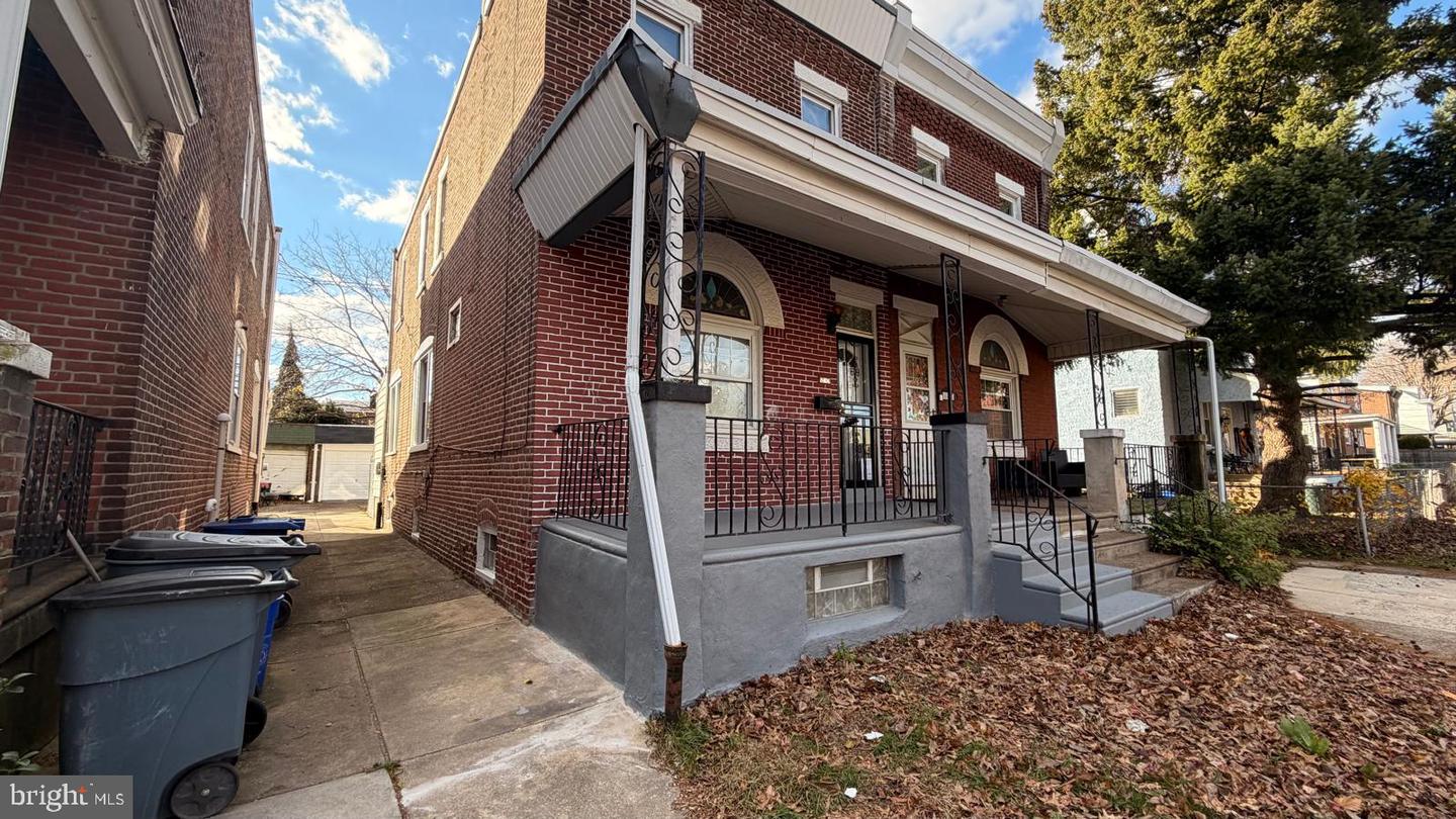 4406 Higbee St Property Photo 3