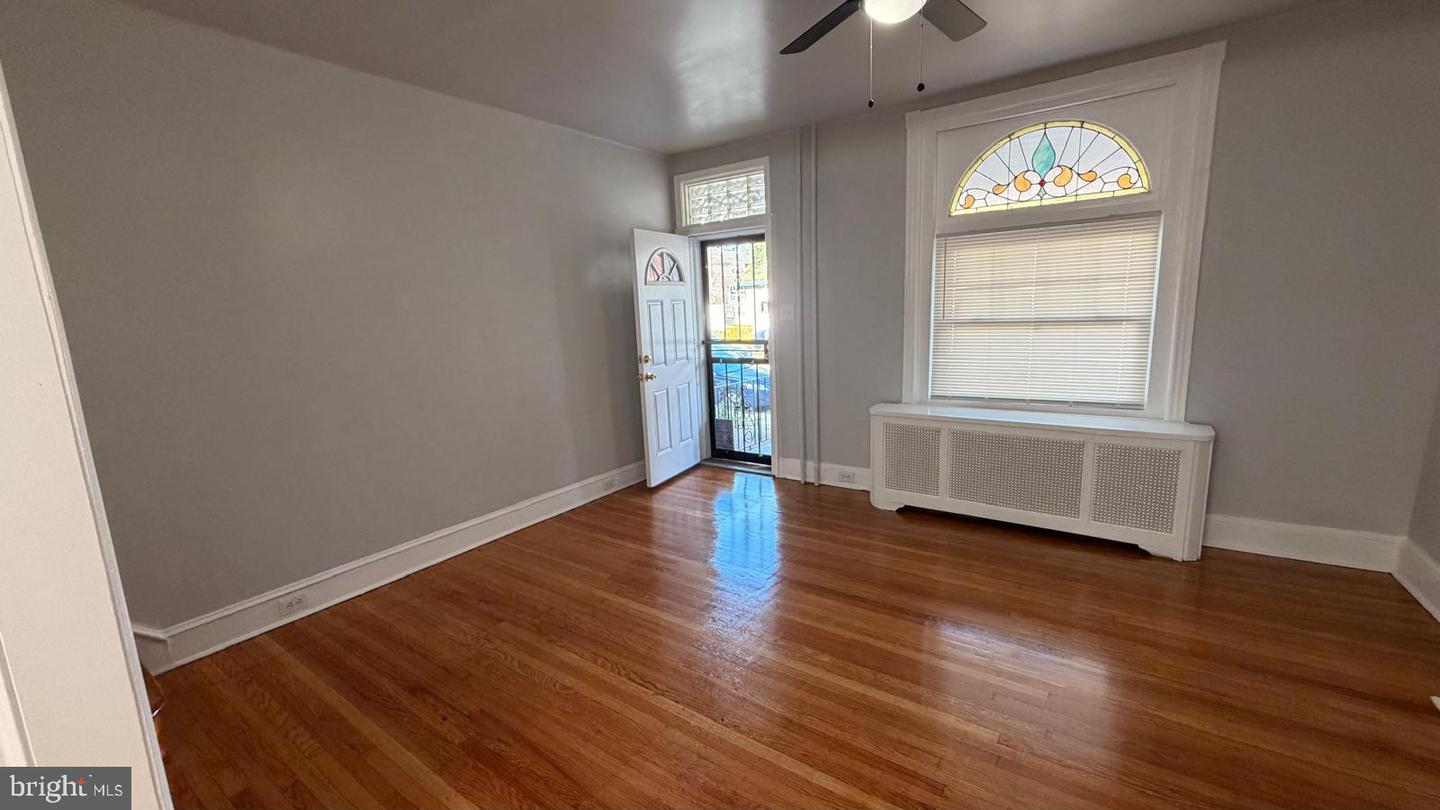 4406 Higbee St Property Photo 4