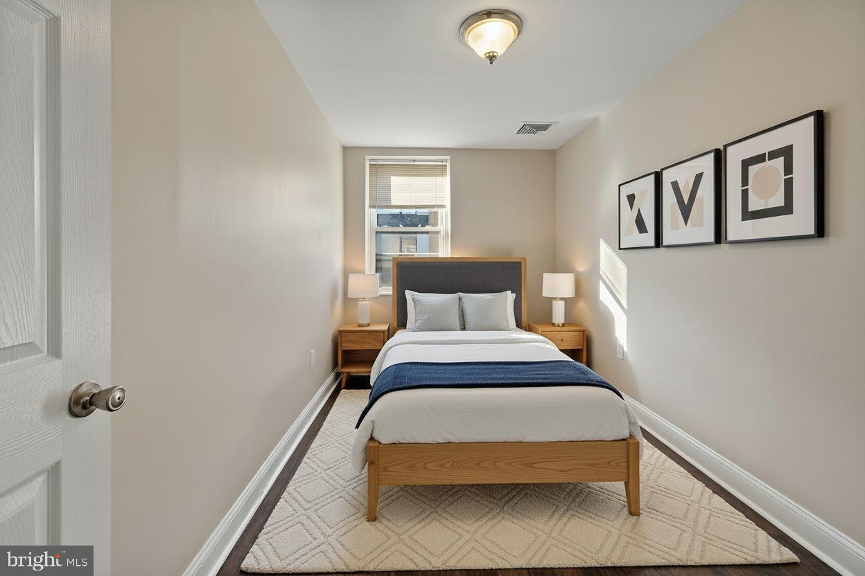 443 Fairmount Ave #c Property Photo 3