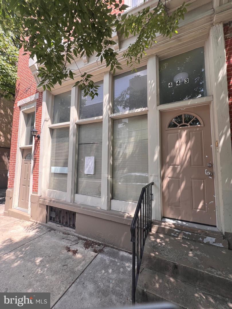 443 Fairmount Ave #c Property Photo 5