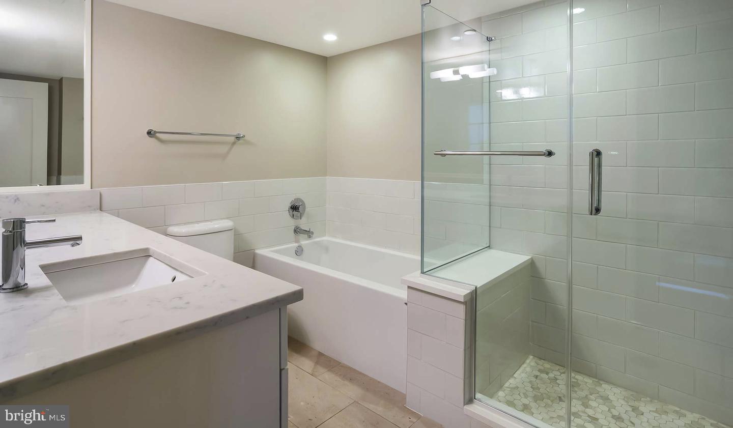 2200 Benjamin Franklin Pkwy #3b-s0405 Property Photo 13