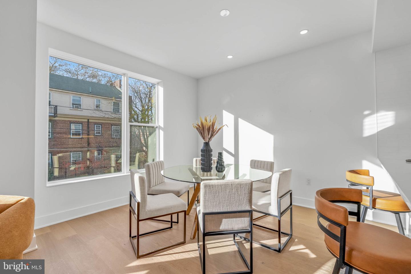 635 N 7th St #b2a Property Photo 5