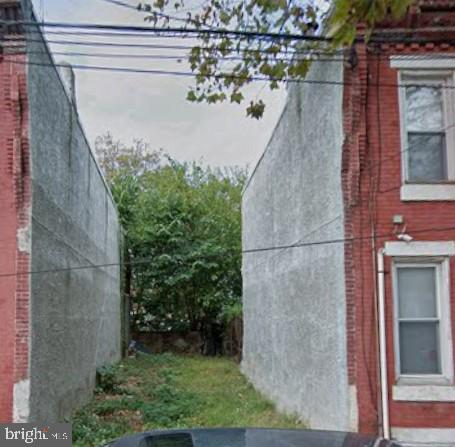 1348 S Grove St Property Photo 2