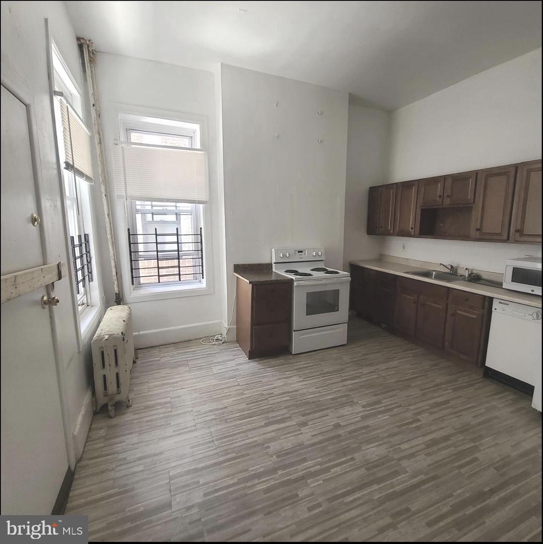 433 N 33rd St Property Photo 12