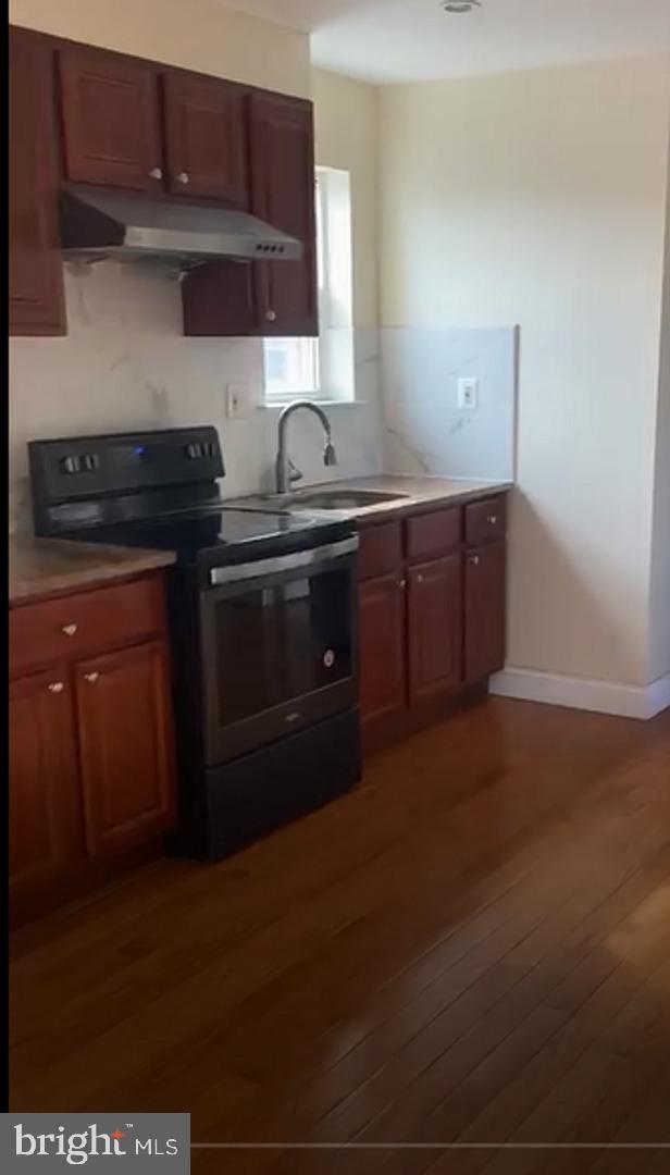 763 S 13th St #3rd Fl Property Photo 13