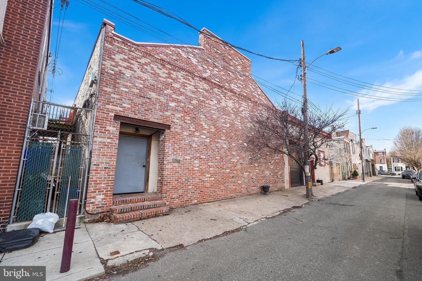 1506-14 E Wilt St Property Photo 3