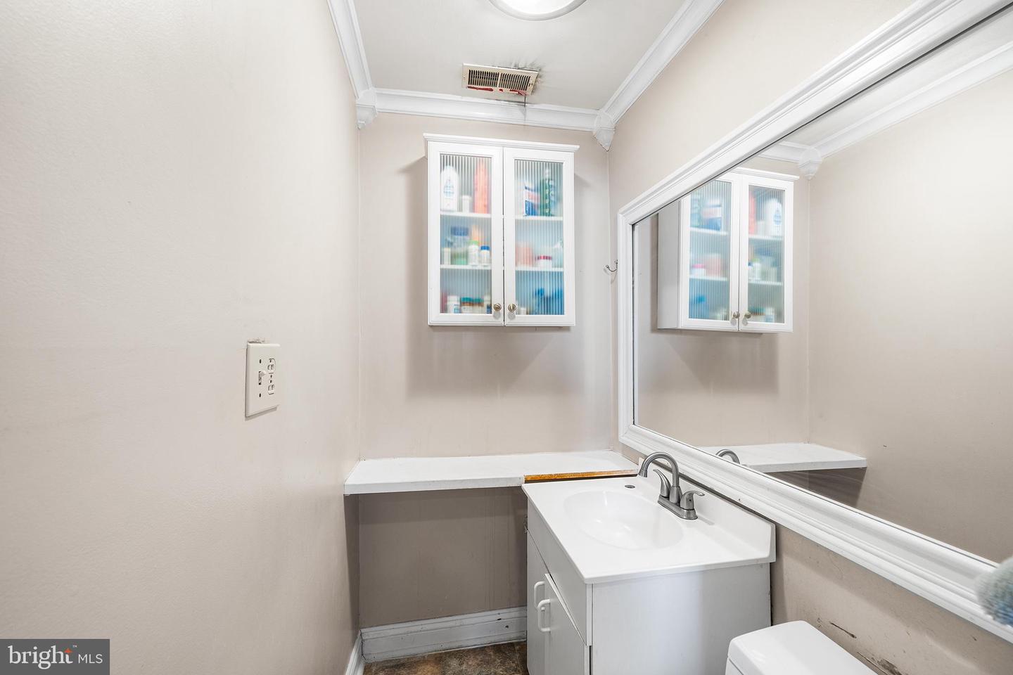 1506-14 E Wilt St Property Photo 31