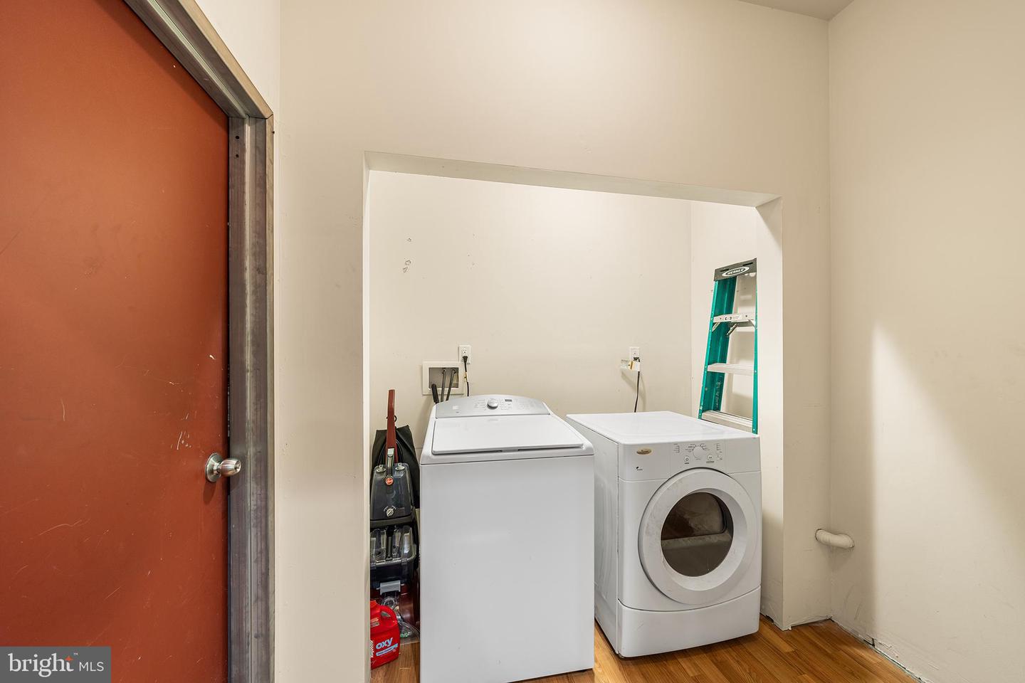 1506-14 E Wilt St Property Photo 42