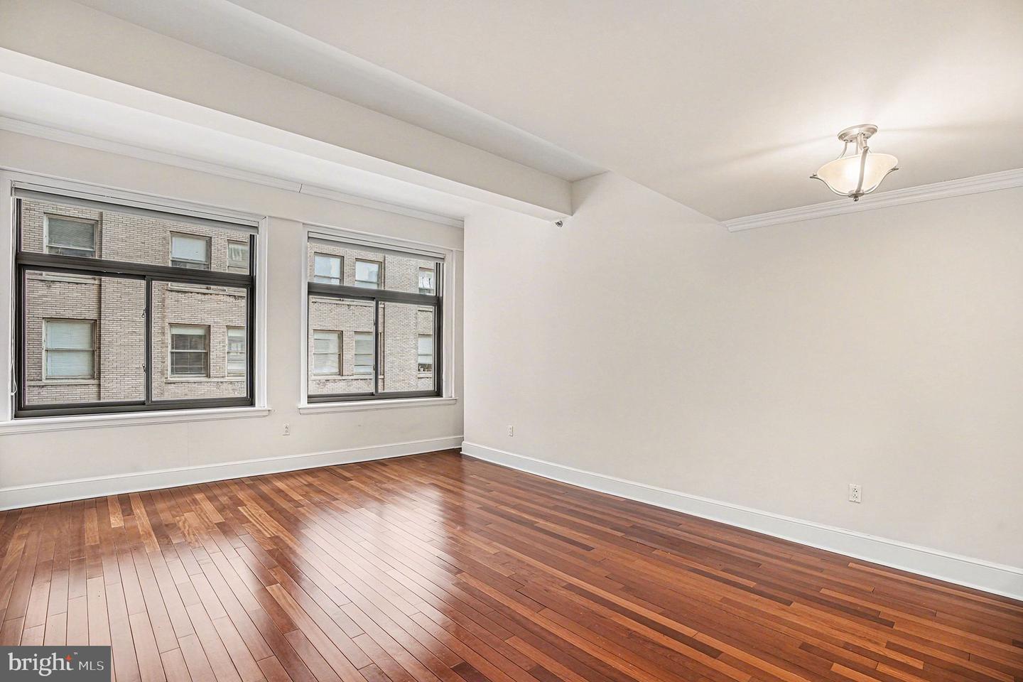 1500 Chestnut St #8c Property Photo 19