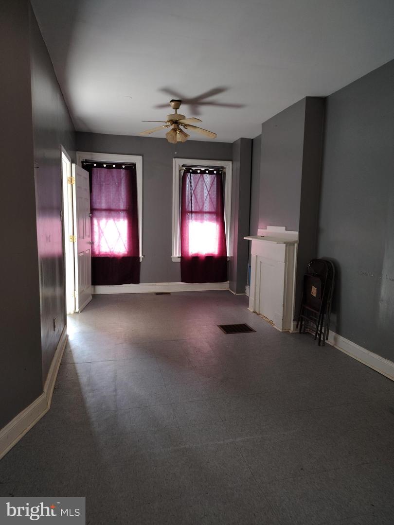 5137 Harlan St Property Photo 3