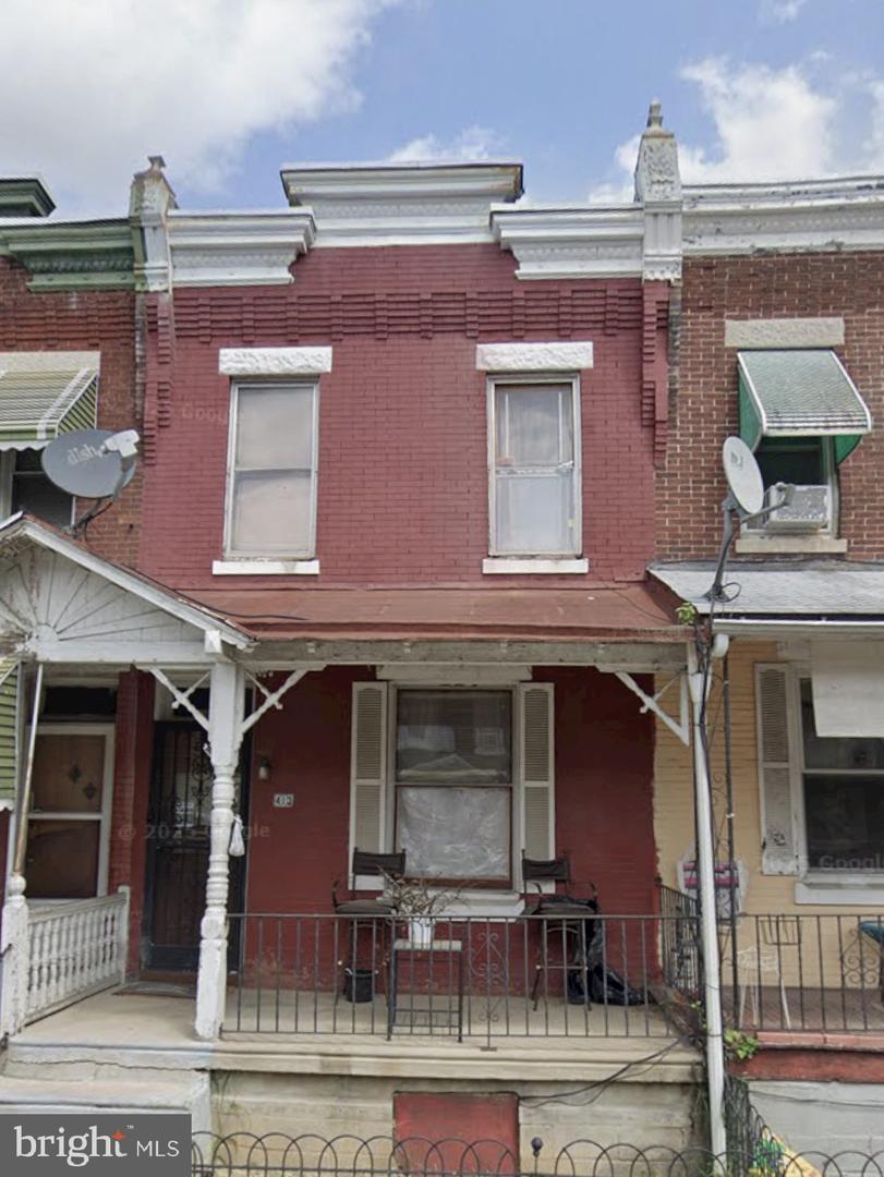 413 N Wilton St Property Photo 1