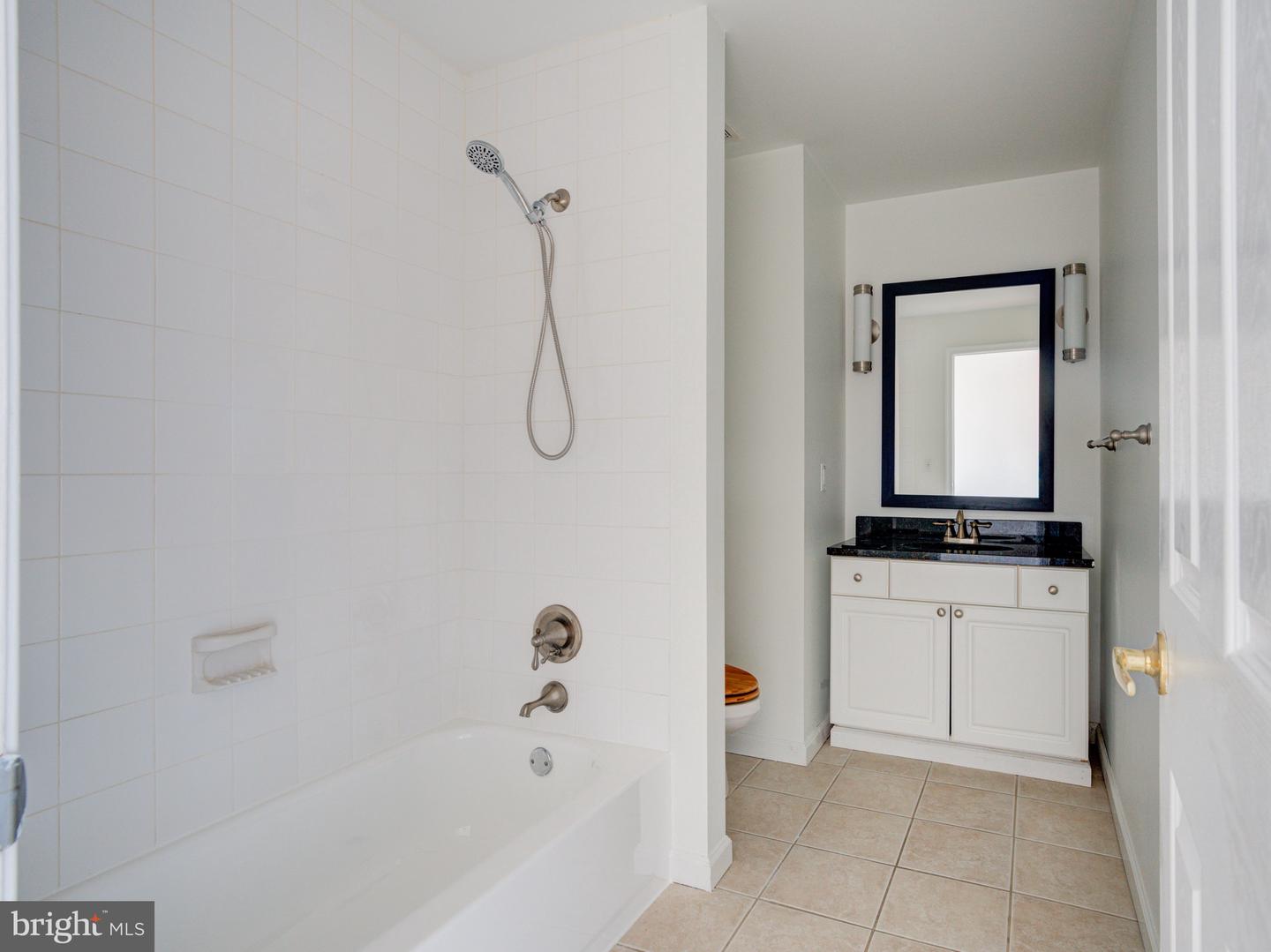 837 N 2nd St #310 Property Photo 13