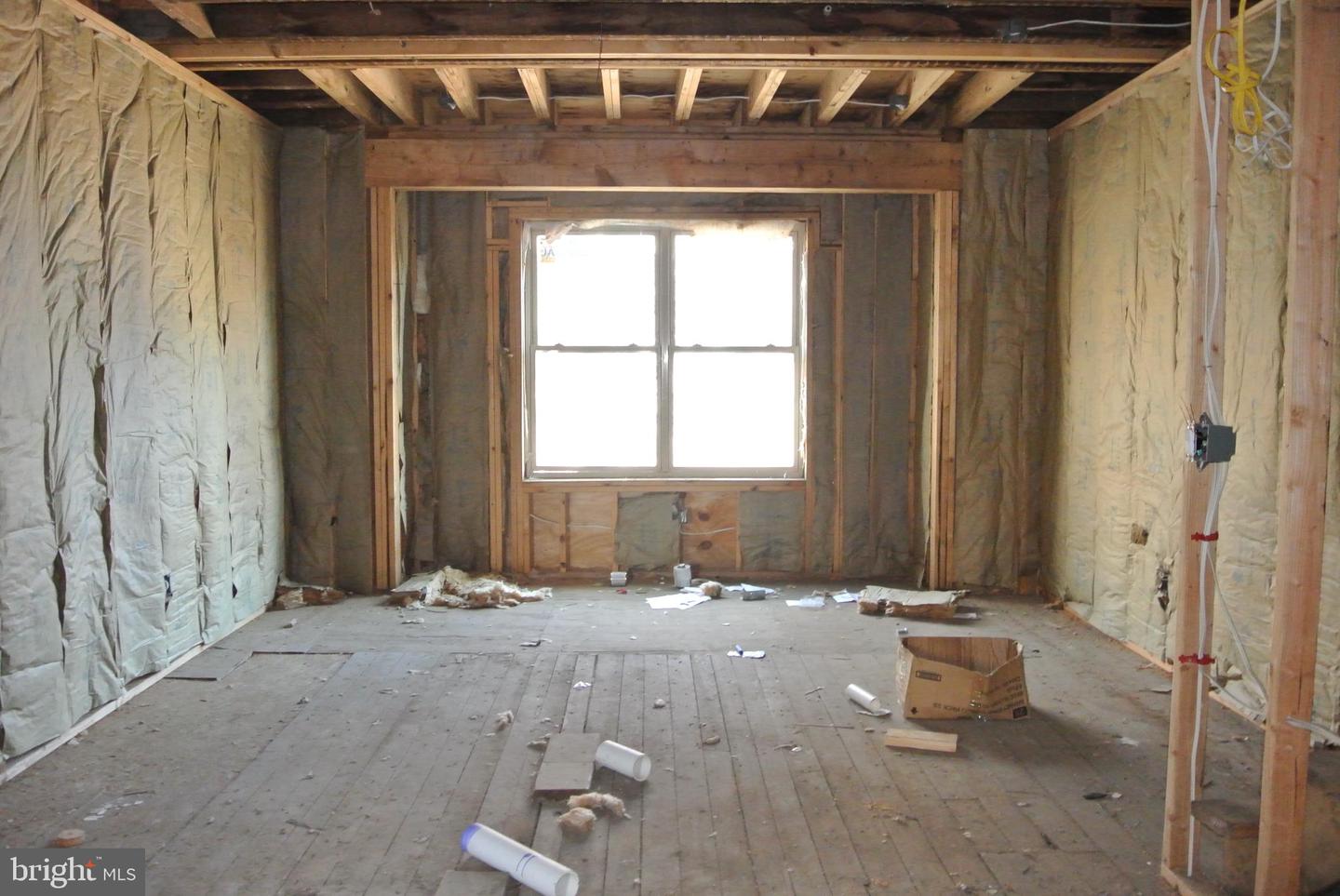 2124 N 8th St Property Photo 5