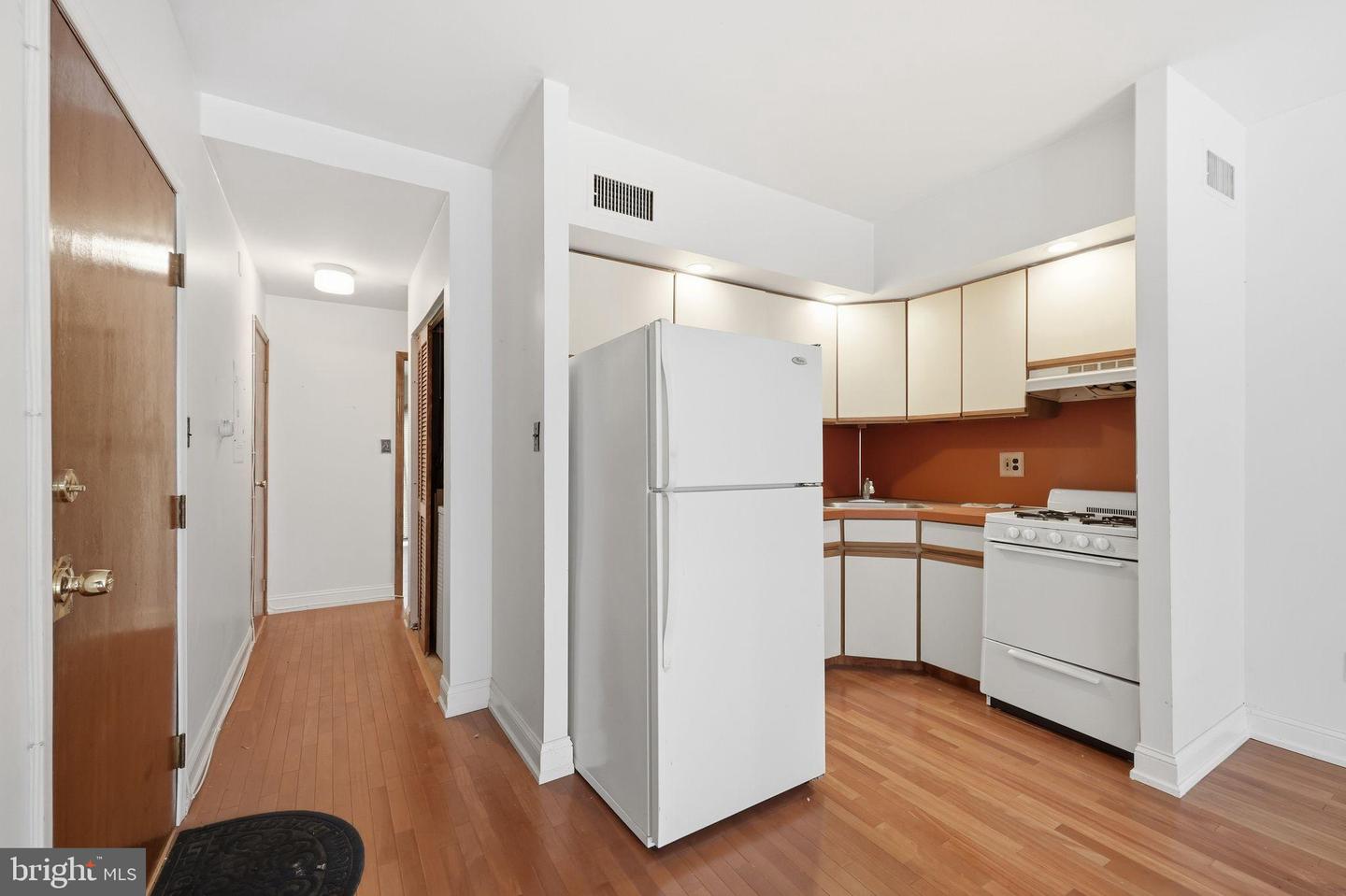 1713 South St Property Photo 16