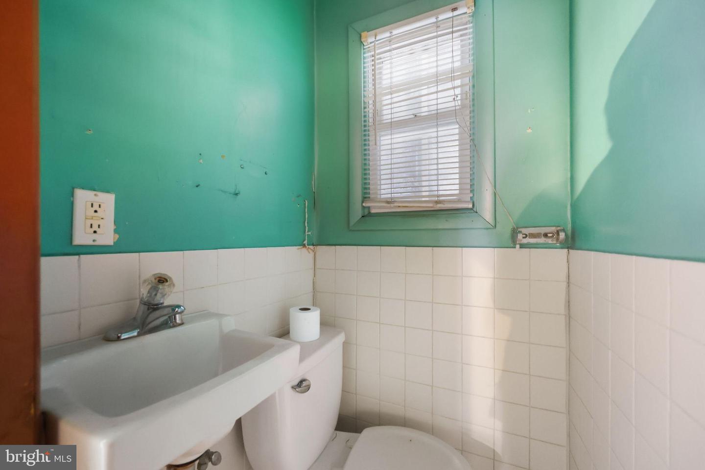 1713 South St Property Photo 26