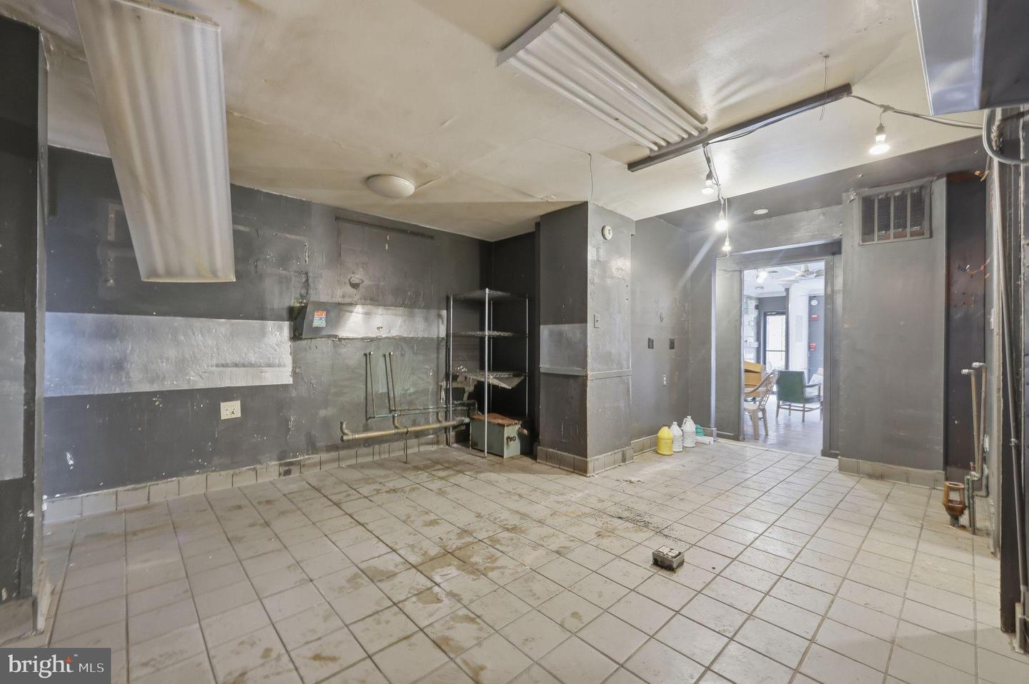1713 South St Property Photo 33