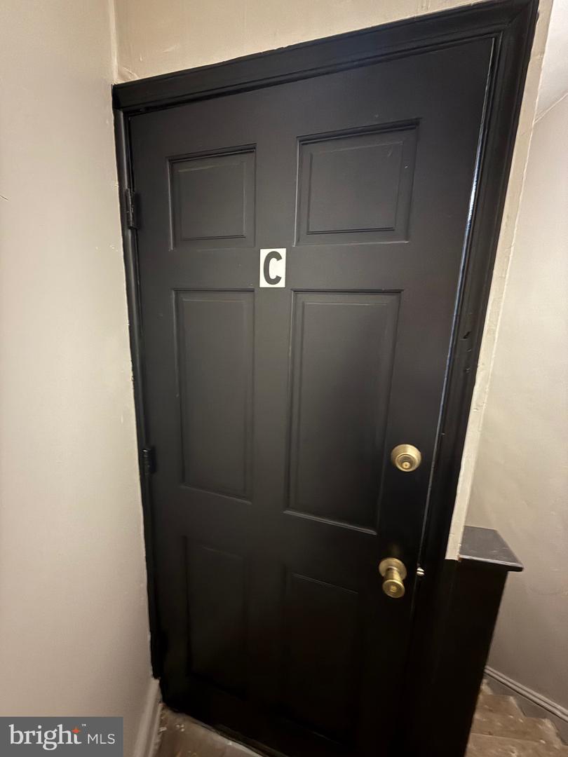 5748 CHESTNUT ST #C Property Photo 1