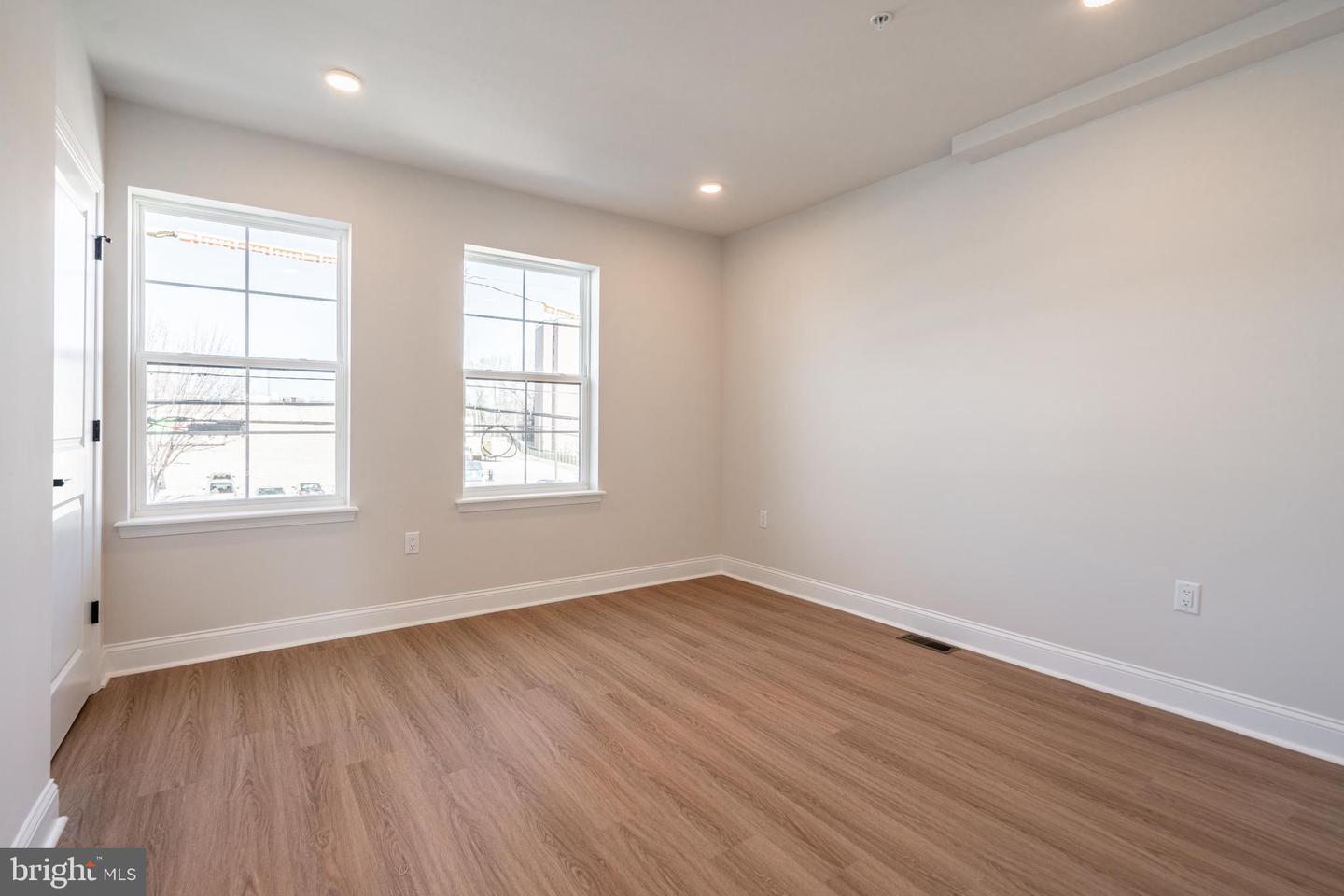 4070 Conshohocken Ave #a Property Photo 6