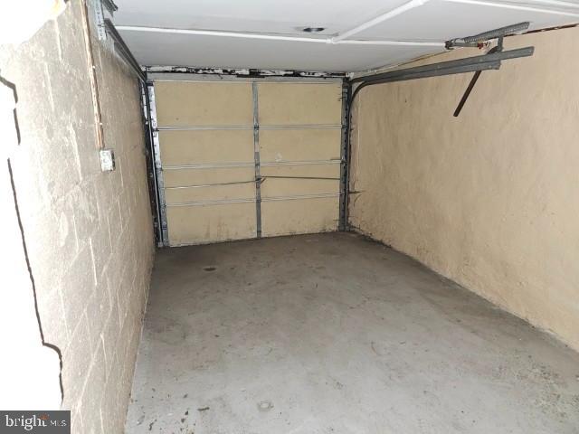 8049 Leon St Property Photo 9