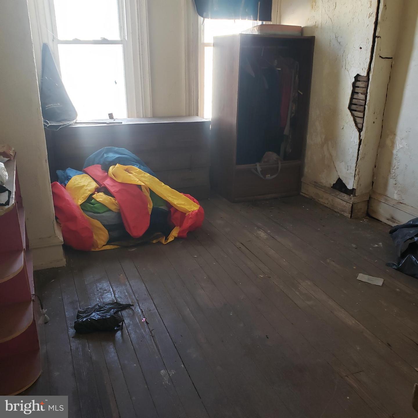 741 N 38th St Property Photo 3