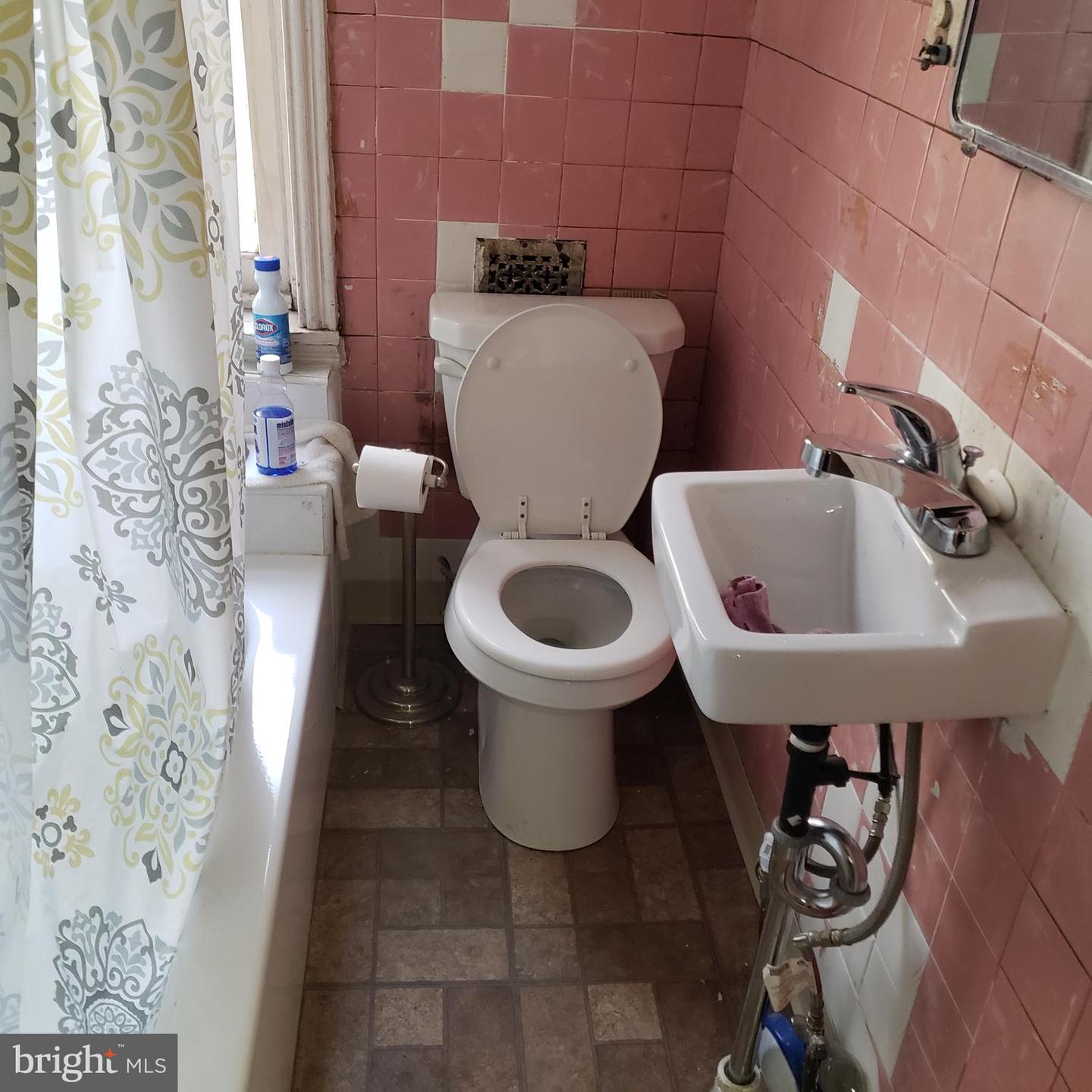 741 N 38th St Property Photo 7