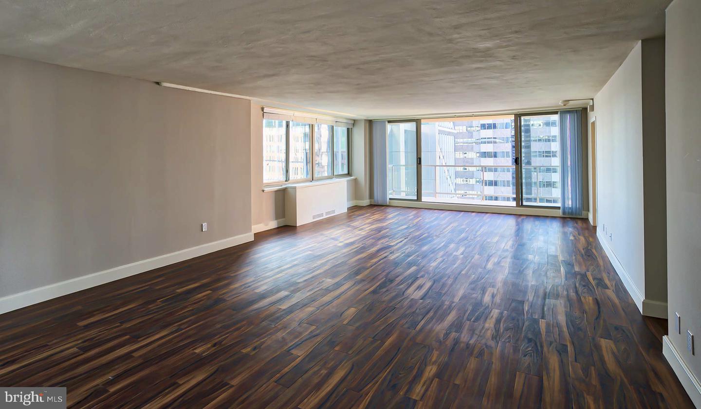 1815 John F Kennedy Blvd #0b-914 Property Photo 25