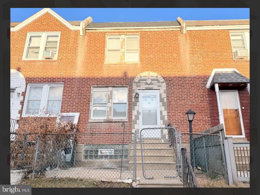 4021 MARPLE ST Property Photo 1