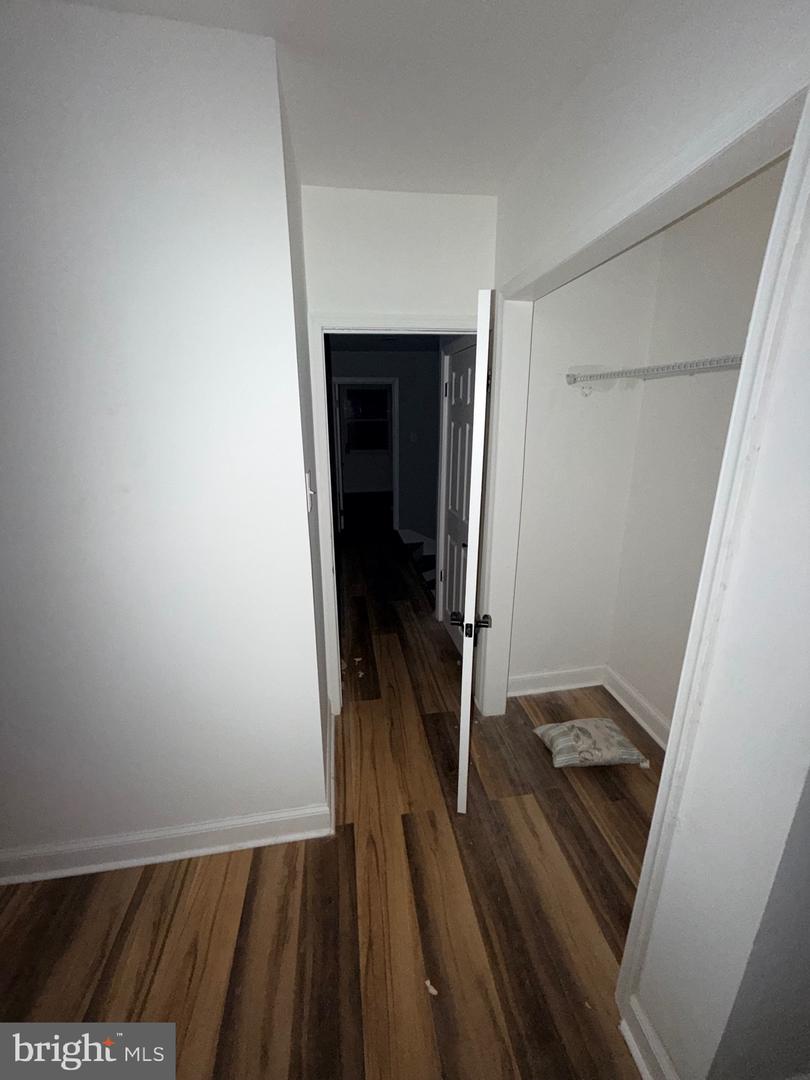 614 Emily St Property Photo 11