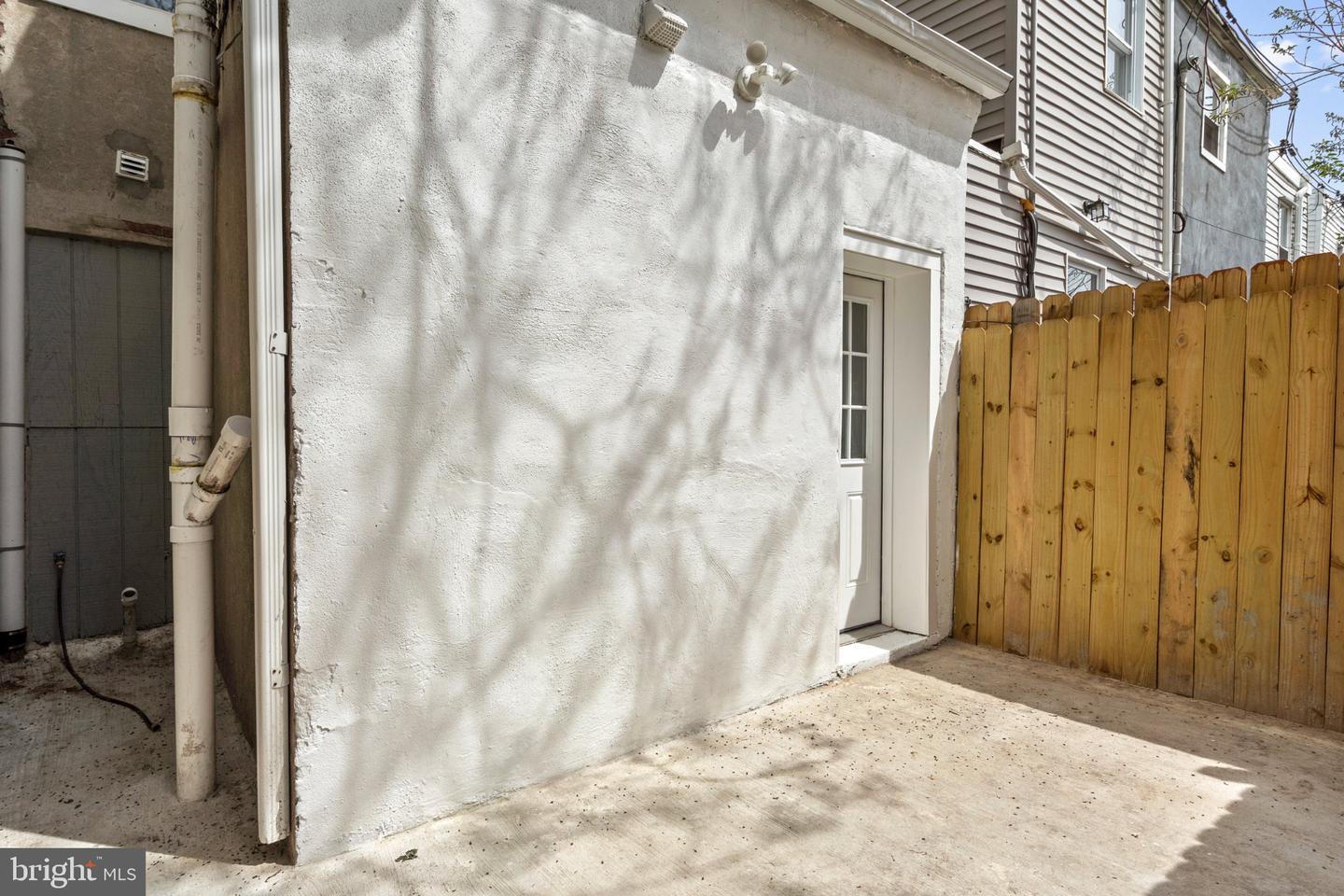 2126 Pierce St Property Photo 16