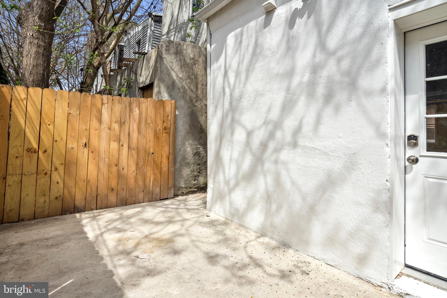 2126 Pierce St Property Photo 17