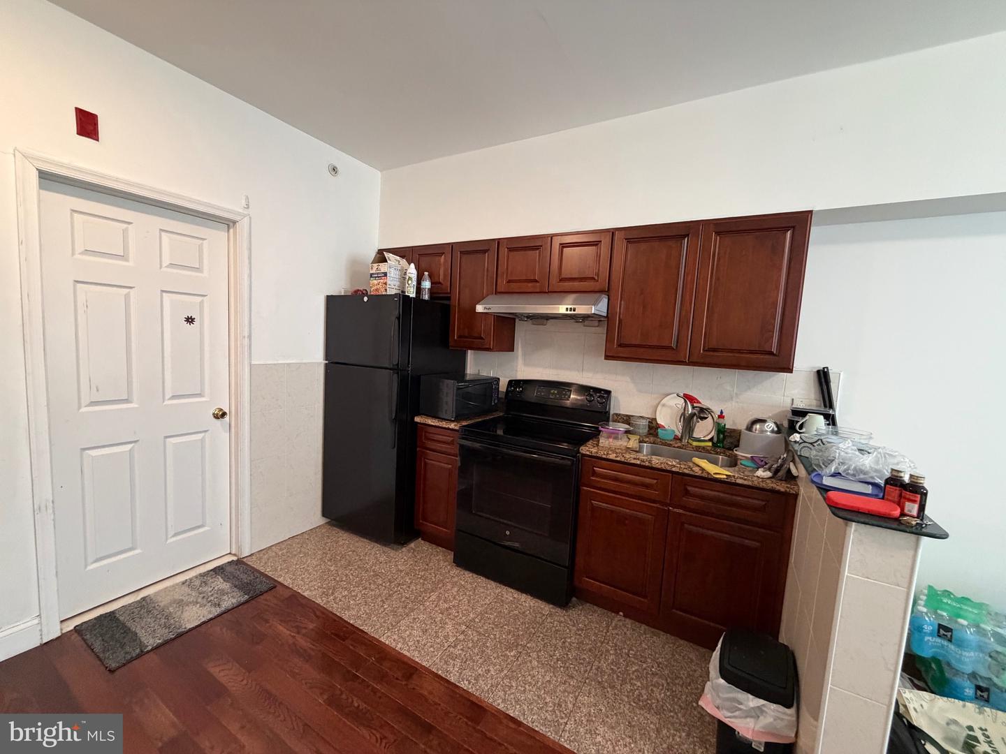1222 N Carlisle St Property Photo 4