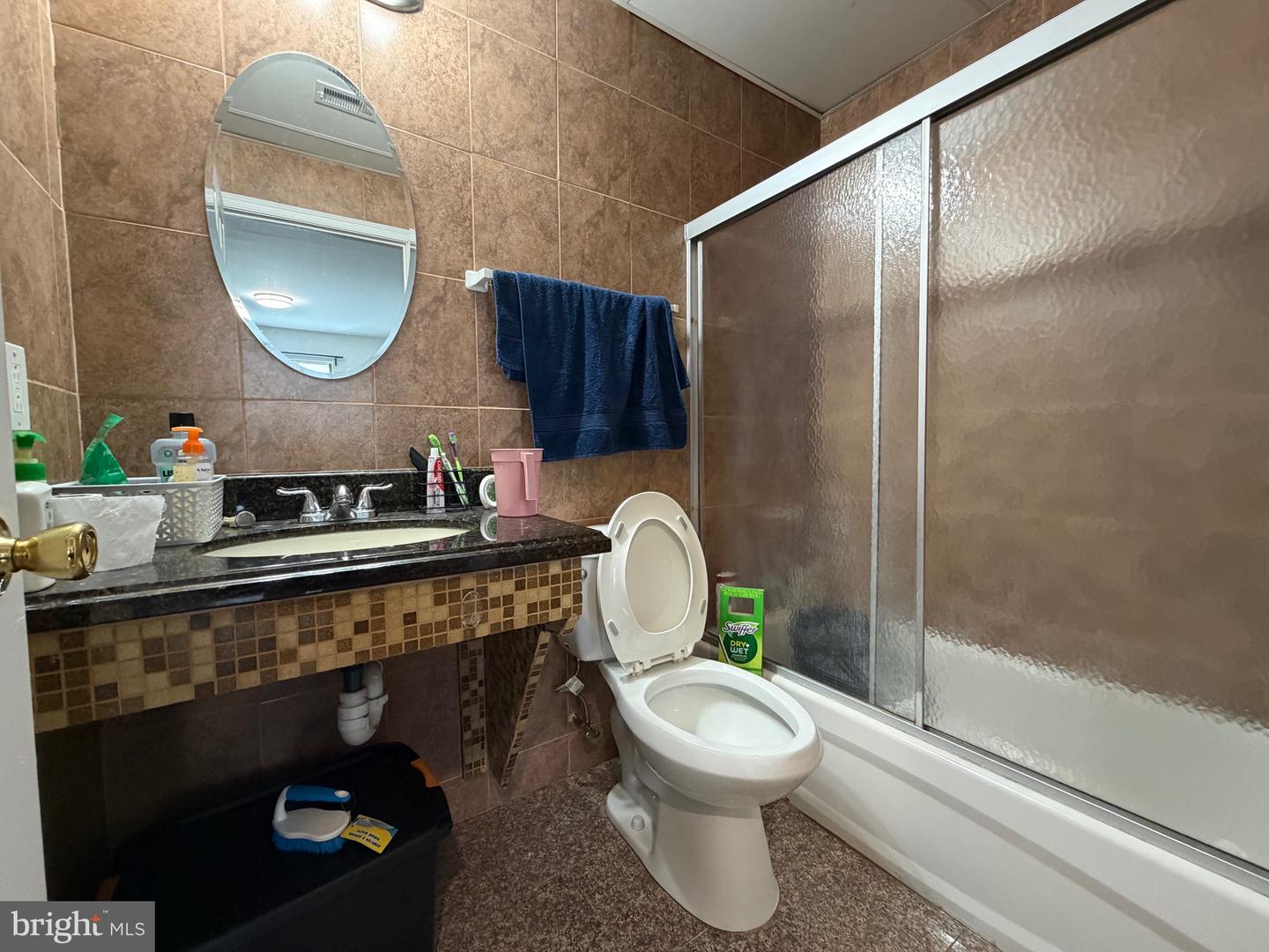1222 N Carlisle St Property Photo 5