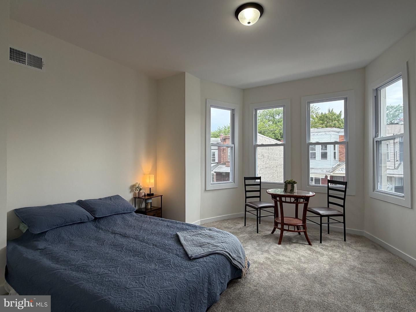 3921 Pennsgrove St Property Photo 7