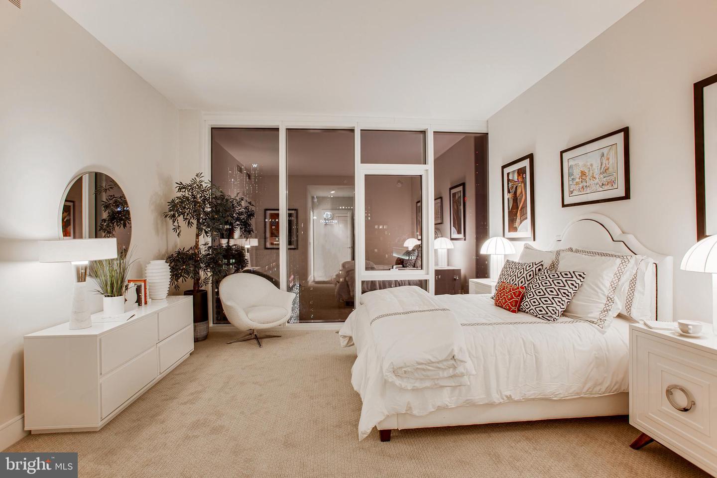 301 S Broad #2501 Property Photo 10