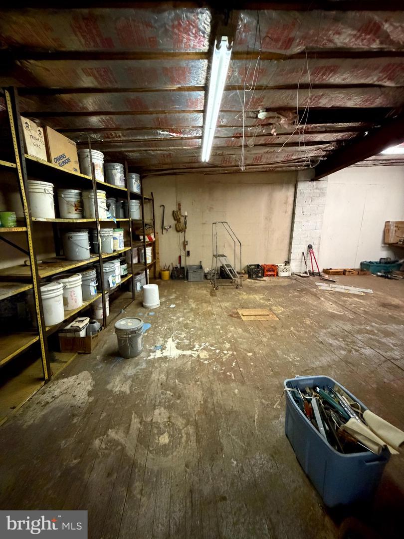4514-r Paul St Property Photo 17