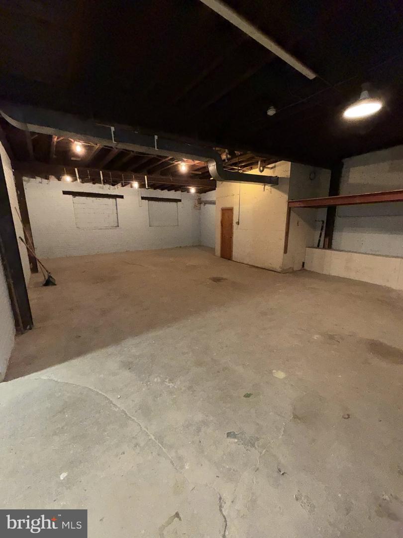 4514-r Paul St Property Photo 21