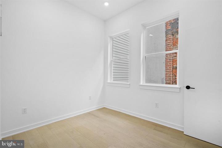 2525 Frankford Ave Property Photo 22