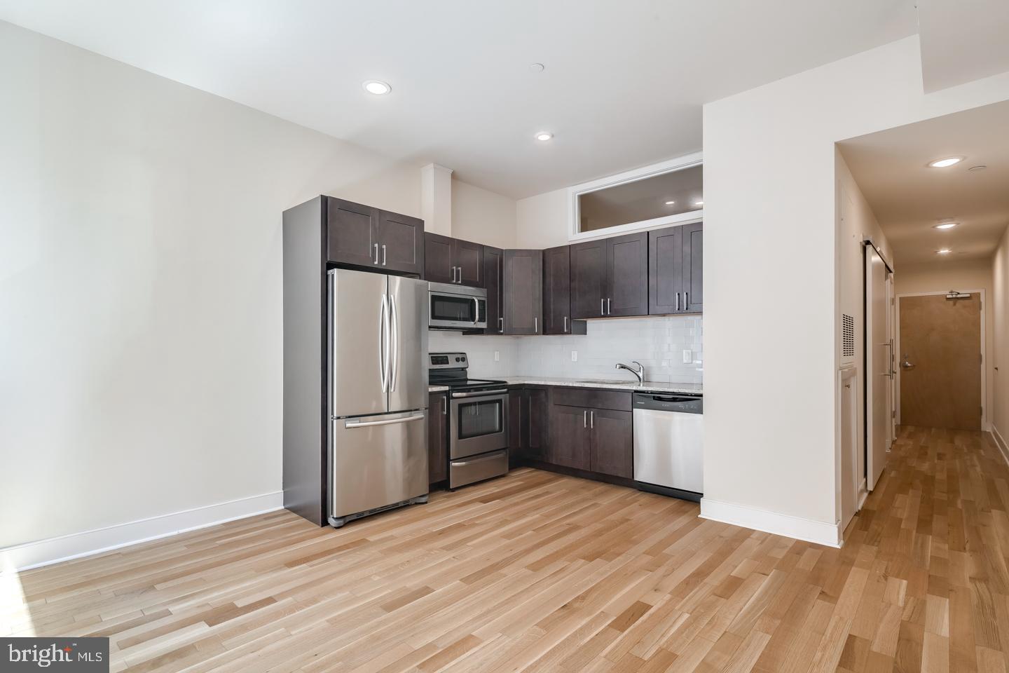1430 South St #unit 202 Property Photo 2
