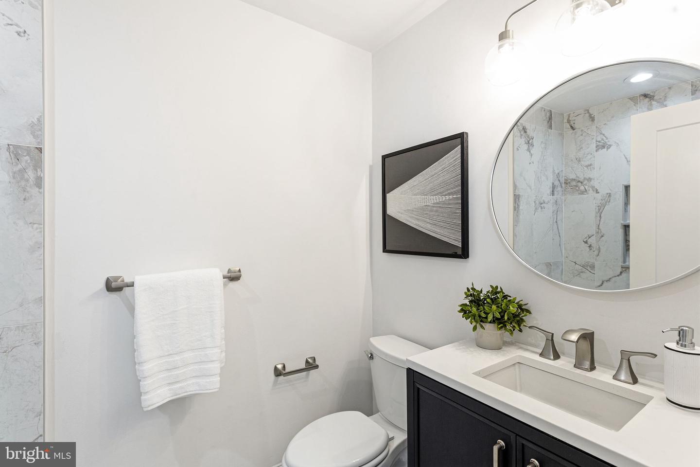 306 S 10th St #d Property Photo 15