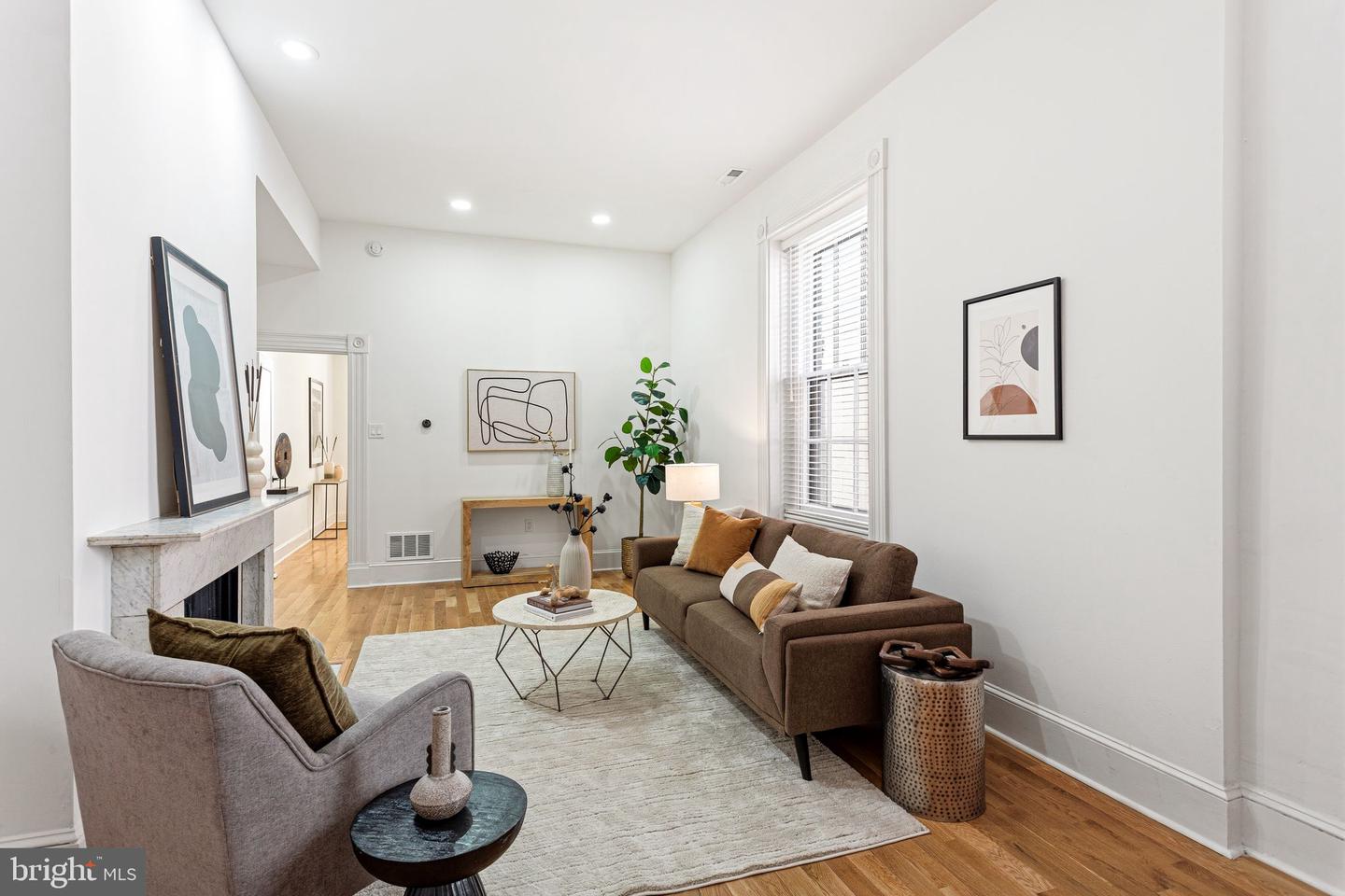 306 S 10th St #c Property Photo 4