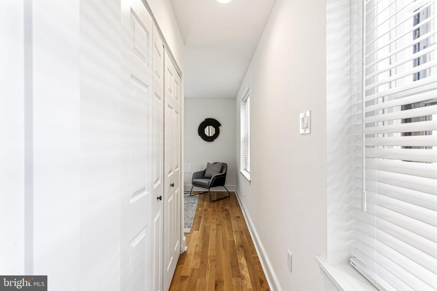 306 S 10th St #c Property Photo 15