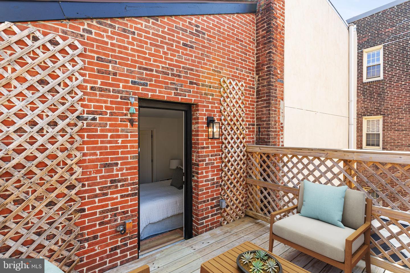 306 S 10th St #c Property Photo 19