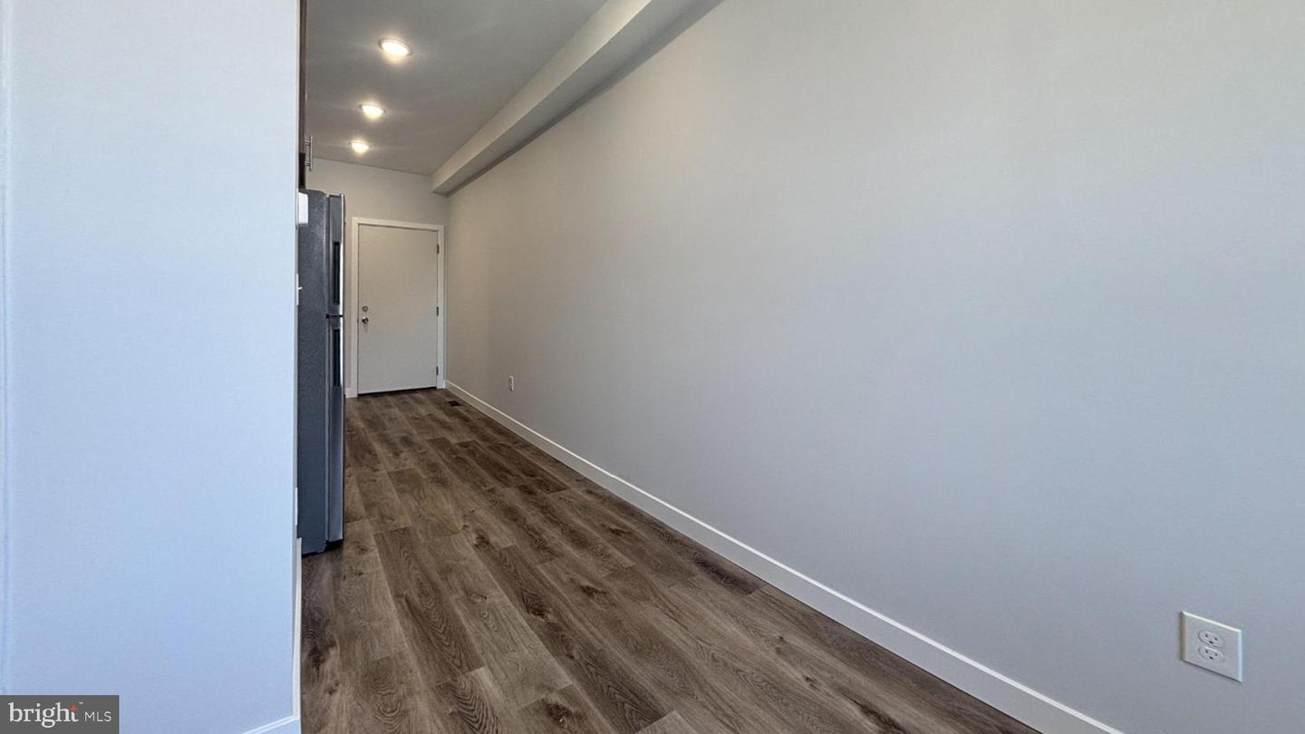 4217 Mantua Ave #b Property Photo 5