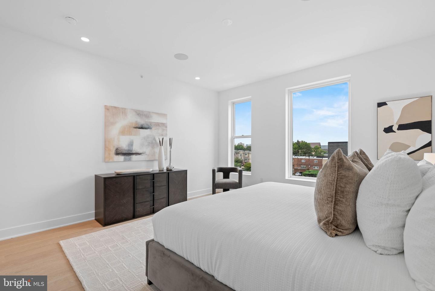 650 Fairmount Ave #j1 Property Photo 13