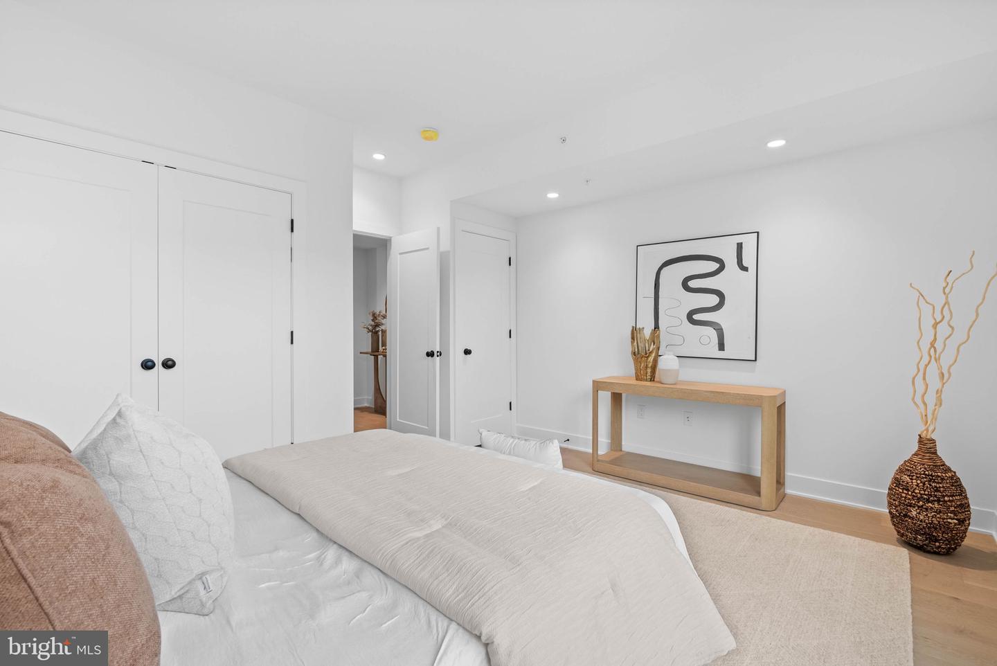 650 Fairmount Ave #j1 Property Photo 23