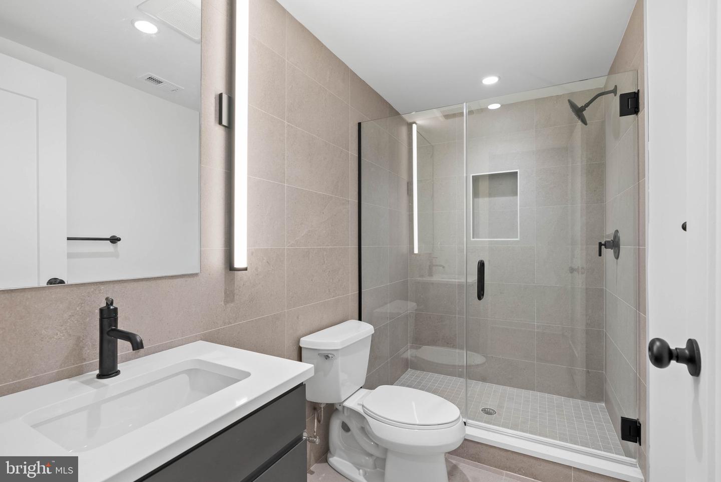 650 Fairmount Ave #j1 Property Photo 34